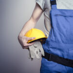 Czym się różni odzież ochronna od roboczej? 5 podstawowych różnic